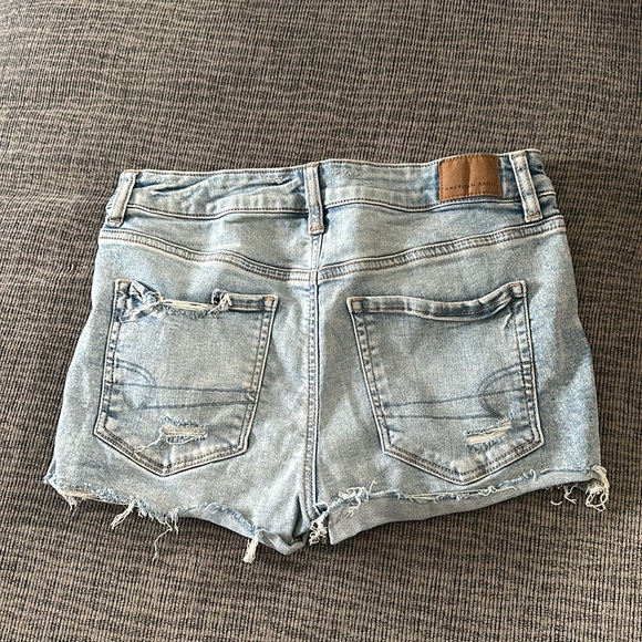 American Eagle Shorts - Picture 4 of 4